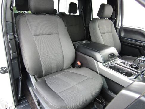 Used 2016 Ford F150 XLT w/ Equipment Group 302A Luxury image 8