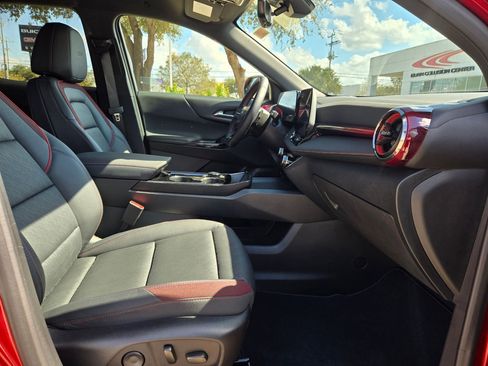 Used 2025 Chevrolet Equinox RS w/ Safety and Technology Package image 27