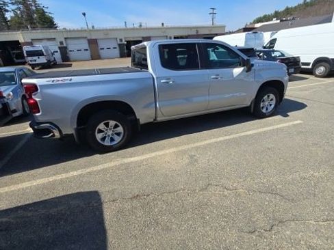 Used 2021 Chevrolet Silverado 1500 LT w/ Bed Protection Package image 8