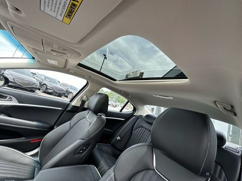 Used 2026 Genesis G70 2.5T Prestige RWD image 28