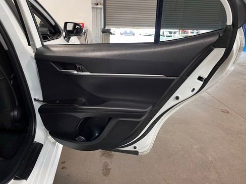 Used 2024 Toyota Camry SE w/ Convenience Package FWD image 15