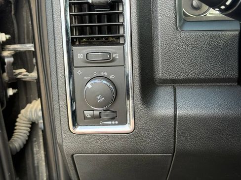 Used 2018 RAM 2500 Laramie w/ Snow Chief Group AWD/4WD image 20