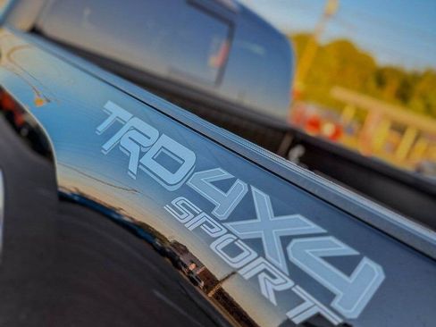 Used 2023 Toyota Tacoma TRD Sport w/ Black Out Package (TMS) image 22