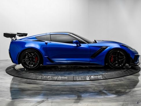 Used 2019 Chevrolet Corvette ZR1 image 22