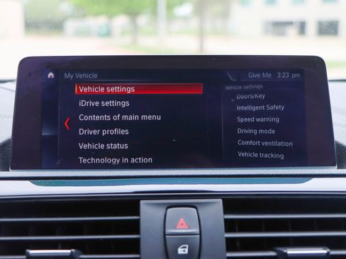 Used 2018 BMW 230i Convertible w/ Premium Package image 41