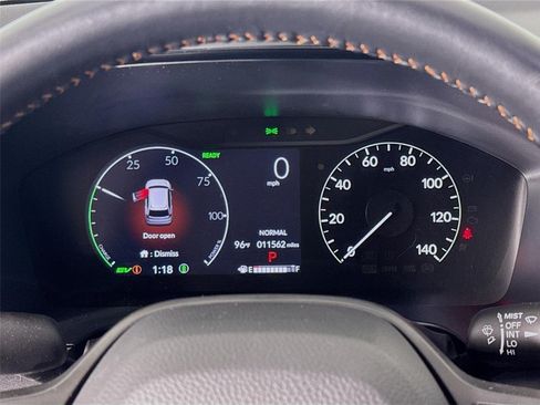 Used 2025 Honda CR-V Sport-L image 13