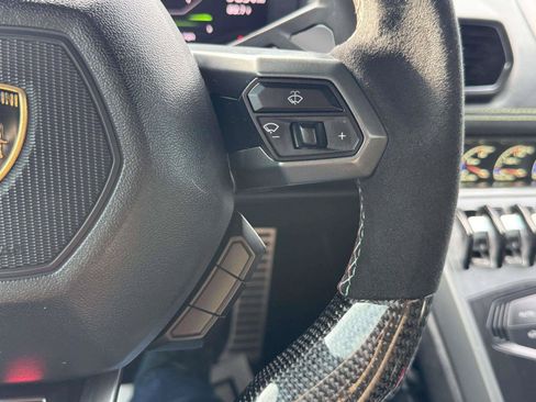 Used 2018 Lamborghini Huracan LP 580-2 RWD image 60