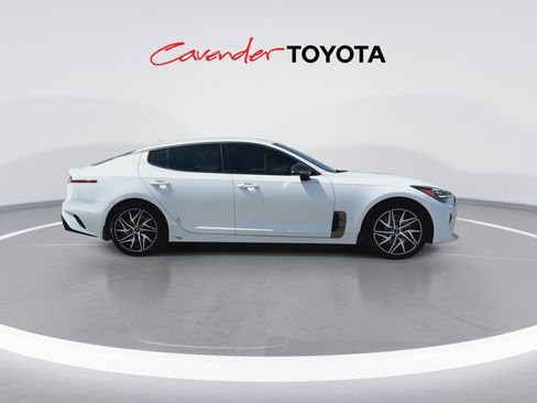 Used 2022 Kia Stinger GT-Line RWD image 9