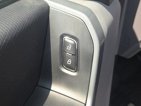 Used 2022 Ford F150 XLT AWD/4WD image 17