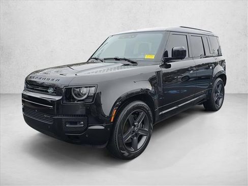 Used 2023 Land Rover Defender 110 X-Dynamic SE image 1