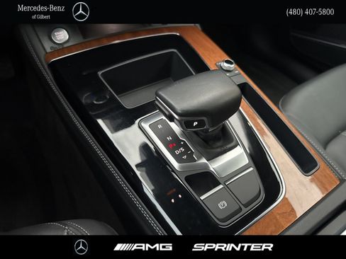 Used 2021 Audi Q5 e Premium Plus w/ Premium Plus Package image 22