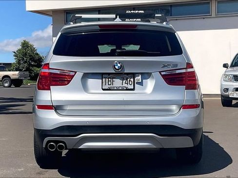 Used 2017 BMW X3 sDrive28i RWD image 4