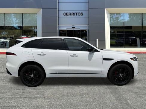 New 2026 Jaguar F-PACE R-Dynamic S image 4