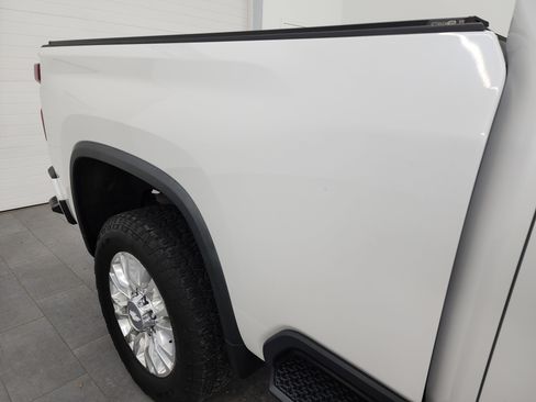 Used 2021 Chevrolet Silverado 2500 High Country w/ Z71 Off-Road Package image 31