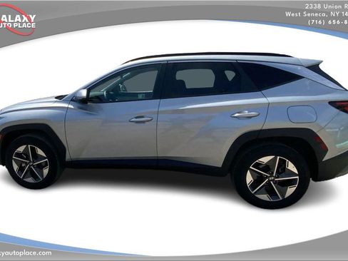 Used 2025 Hyundai Tucson SEL AWD/4WD image 8