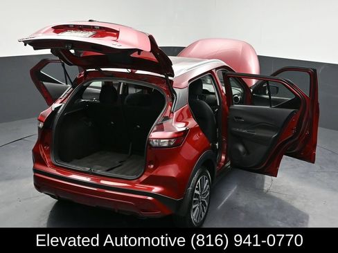 Used 2023 Nissan Kicks SV image 31