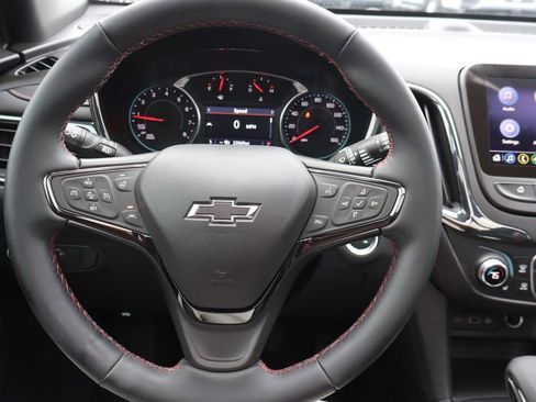 Used 2024 Chevrolet Equinox RS FWD image 6