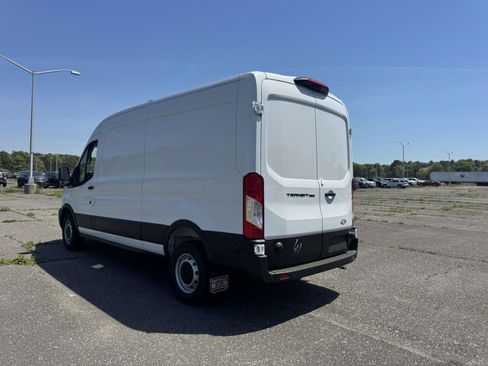 New 2026 Ford Transit 350 148 Medium Roof RWD image 5