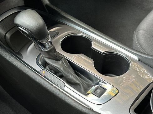 Used 2023 Chevrolet Malibu LT image 23