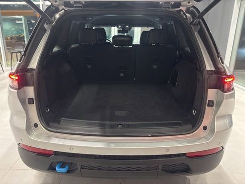 Used 2022 Jeep Grand Cherokee Trailhawk w/ Advanced Protech Group II image 23