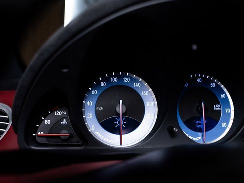 Used 2005 Mercedes-Benz SLR SLR McLaren image 11