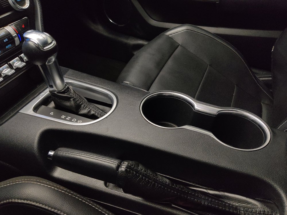Used 2022 Ford Mustang Premium RWD image 26
