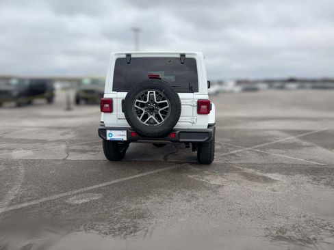 New 2026 Jeep Wrangler Sahara image 10