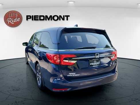 Certified 2022 Honda Odyssey EX-L image 8