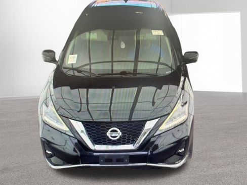 Used 2020 Nissan Murano SV w/ Premium Package AWD/4WD image 2