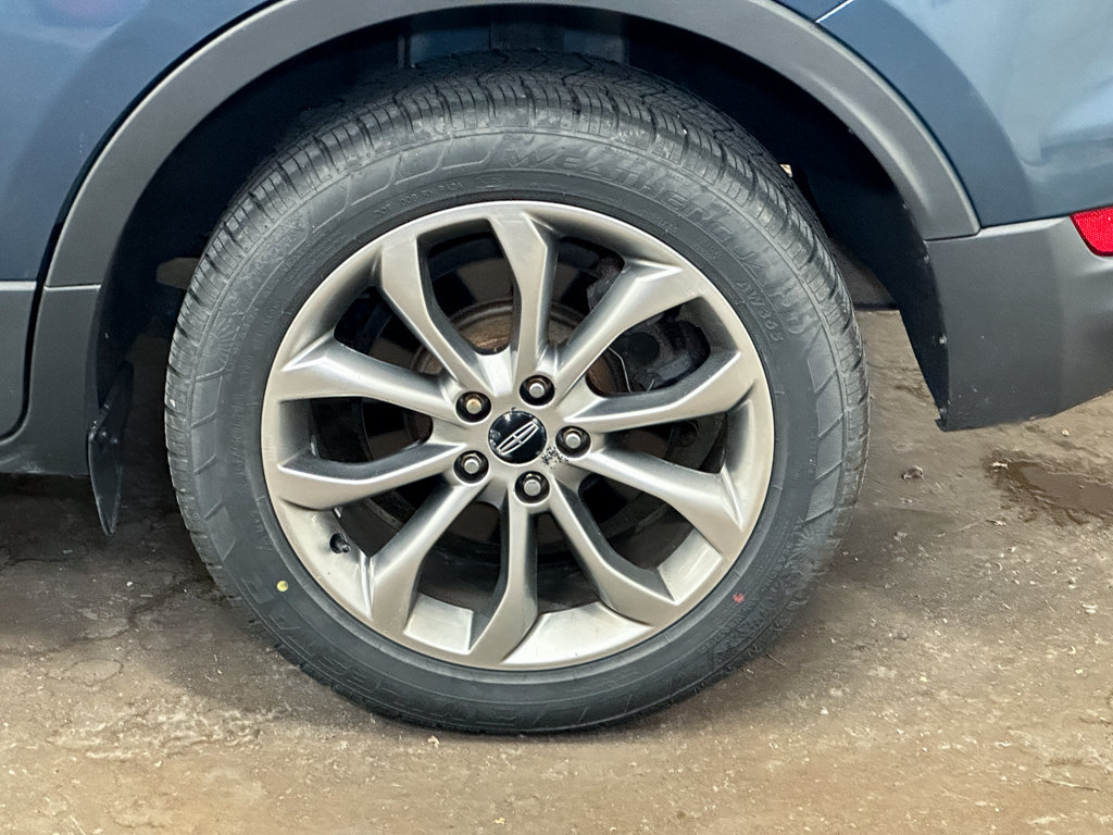 Used 2018 Lincoln MKC Select AWD/4WD image 43