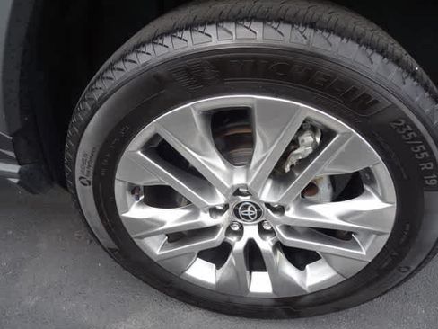 Used 2023 Toyota RAV4 XLE Premium AWD/4WD image 12