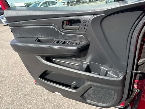 Used 2025 Honda Odyssey Sport-L image 12