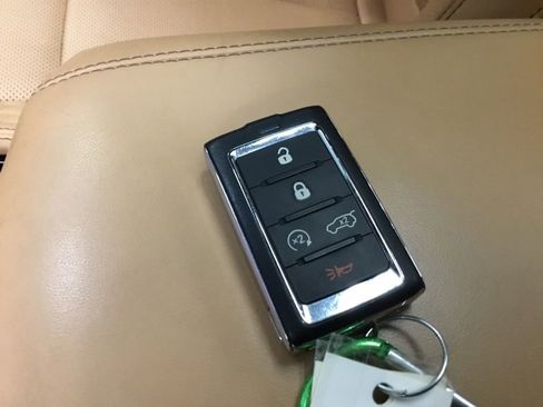 Used 2023 Jeep Grand Cherokee Summit image 11