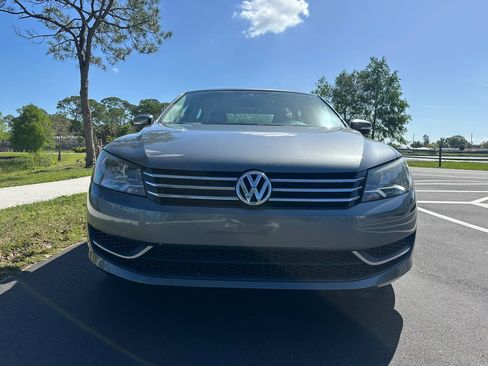 Used 2014 Volkswagen Passat 1.8T Wolfsburg Edition image 2