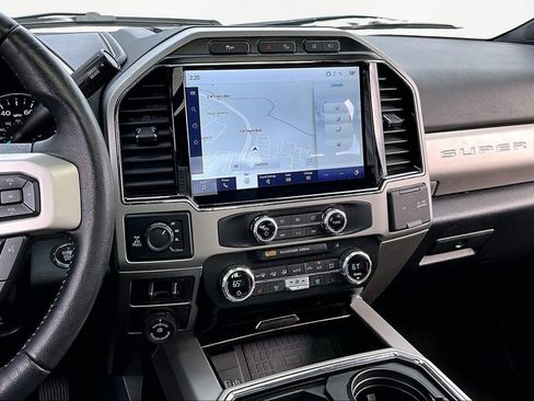 Used 2022 Ford F350 Lariat w/ Tremor Off-Road Package image 9