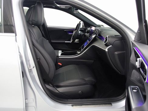 Certified 2025 Mercedes-Benz C 300 4MATIC Sedan image 21