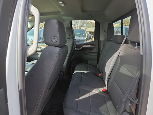 New 2026 GMC Sierra 1500 SLE w/ Preferred Package image 8