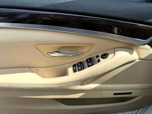 Used 2013 BMW 528i Sedan image 21