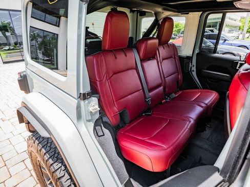 Used 2024 Jeep Wrangler Unlimited Rubicon 392 AWD/4WD image 39
