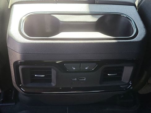 Used 2025 Chevrolet Silverado 1500 ZR2 w/ Technology Package image 22