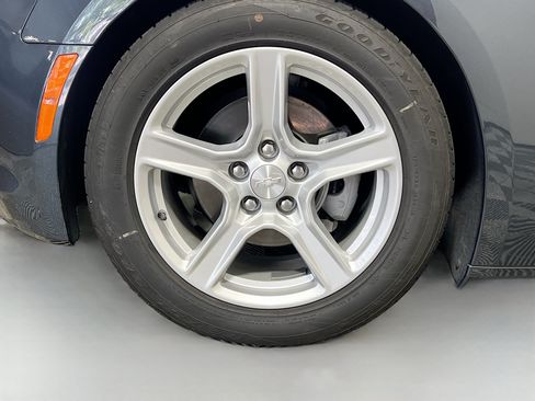 Used 2023 Chevrolet Camaro LT RWD image 14