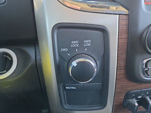 Used 2018 RAM 3500 Laramie image 18