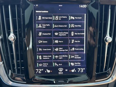 Used 2018 Volvo S90 T6 Inscription w/ Convenience Package image 15