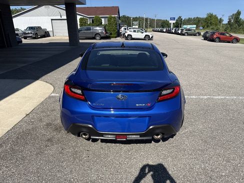 Used 2024 Subaru BRZ tS RWD image 4