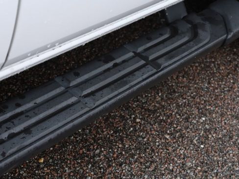 Used 2019 Ford Ranger XLT w/ FX4 Off-Road Package image 13