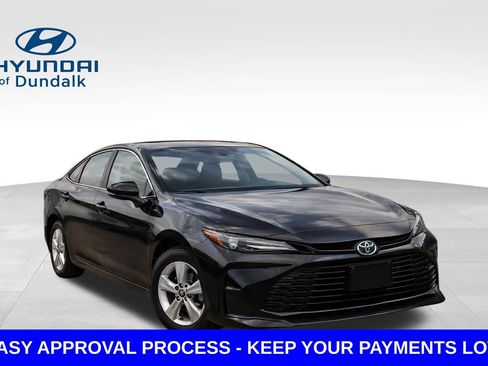 Used 2026 Toyota Camry LE w/ Convenience Package FWD image 3