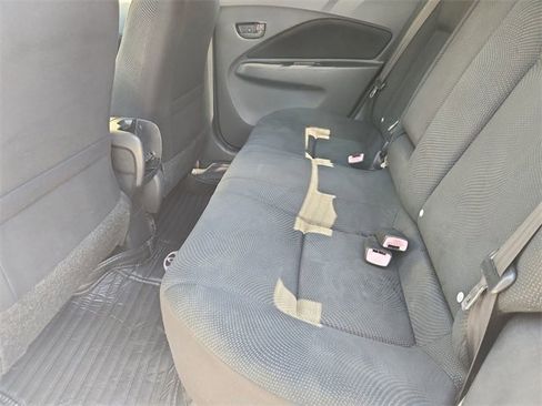 Used 2012 Toyota Yaris Sedan image 20