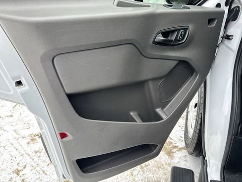Used 2022 Ford Transit 350 XLT image 18