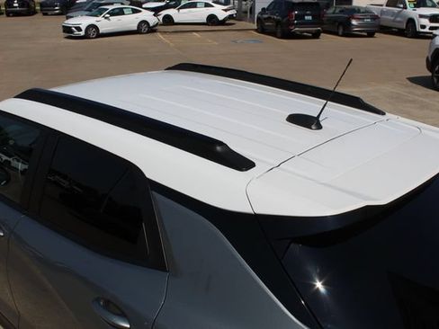 Used 2023 Chevrolet TrailBlazer ACTIV AWD/4WD image 10
