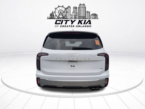 Certified 2024 Kia Telluride SX Prestige AWD/4WD image 6